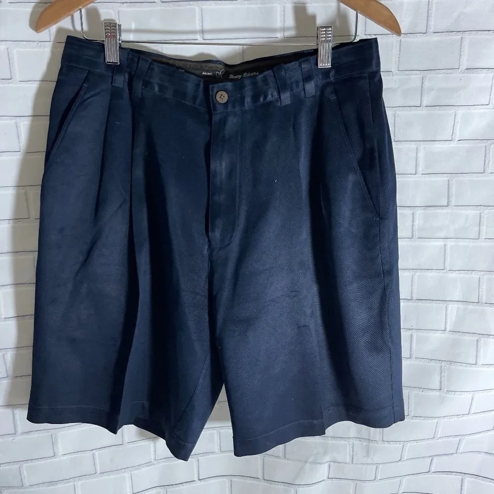 Tommy Bahama Navy Silk Pleated‎ Shorts Sz 32